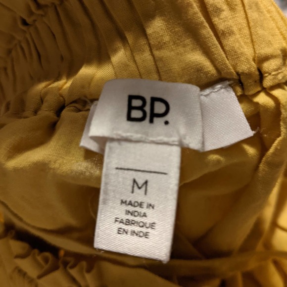 BP • Yellow Ruffle Off The Shoulder Crop Top Sz M - Picture 6 of 8